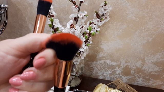 Полоски для зубов Кисти Реснички Отшелушивающие носочки И др. Покупки с Алиэкспресс. Няшка или...? смотреть онлайн