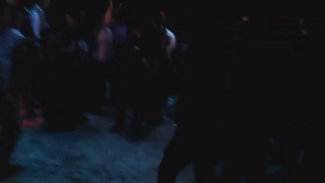 Почему мужчины не хотят отпускать своих женщин на вечерние тусовки с подругами смотреть онлайн