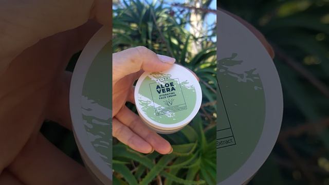 Aloe Vera cream. Крем для лица с уникальным составом. смотреть онлайн