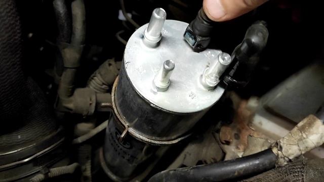 Фольцваген т5 не заводится на холодную. Или замена топливного фильтра на vw t 5. смотреть онлайн