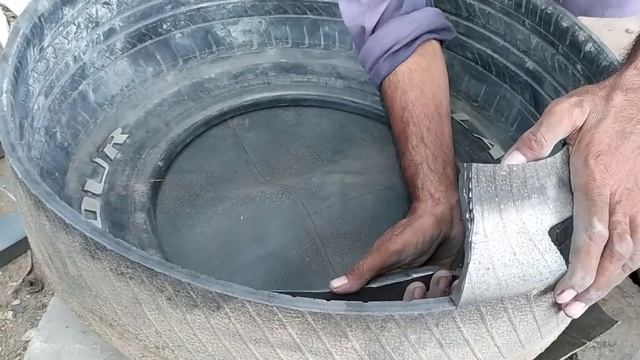 In a very ingenious way, this man made water bath from old tires | Incredibly Useful Hacks смотреть онлайн