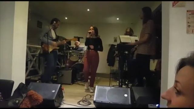 Groovy Folks - I'd Rather Go Blind (Scary Pockets Cover) смотреть онлайн