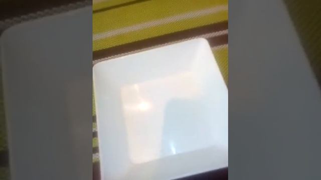 Какую дополнительную еду можно давать Волнистому попугаю смотреть онлайн