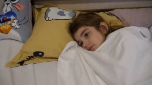 VLOG Алиса заболела. Вызвали домой врача.