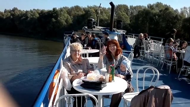 На теплоходе.mp4 смотреть онлайн