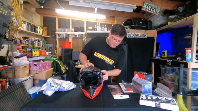 Unboxing my new Airoh Commander helmet and Cardo Freecom X | T7Adventures смотреть онлайн