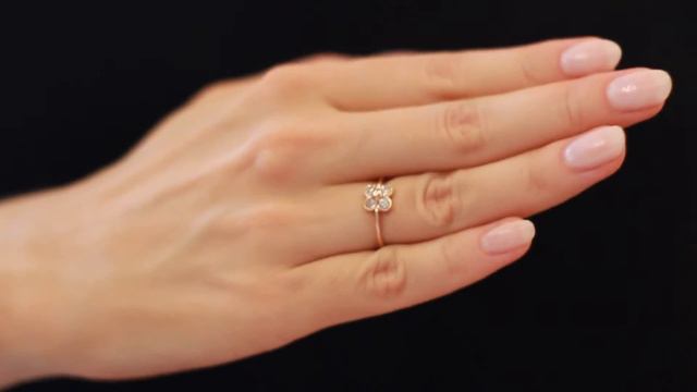 Кольцо с воздушными лепестками Счастливый клевер