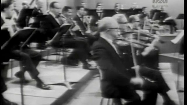 Berlioz, Symphonie fantastique Charles Münch, Orchestre Symphonique de Radio Canada смотреть онлайн