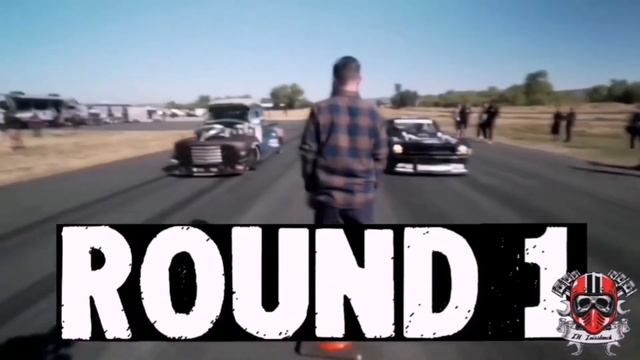 Hoonicorn RTR '65 Ford Mustang 1400hp -VS- Pick Up Ford F1 '49 Old Smokey F1 1000hp ¦ LH luisstonck смотреть онлайн