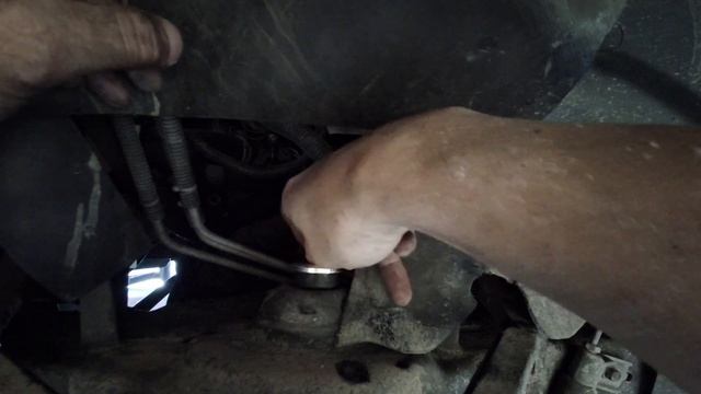 2003 Ford Ranger front shock install смотреть онлайн