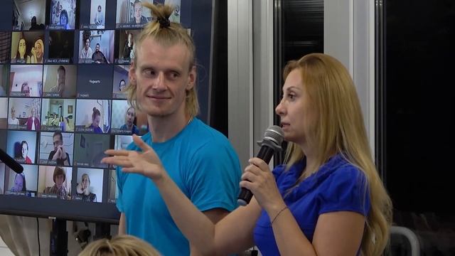Как погружаться в глубину момента здесь и сейчас? смотреть онлайн
