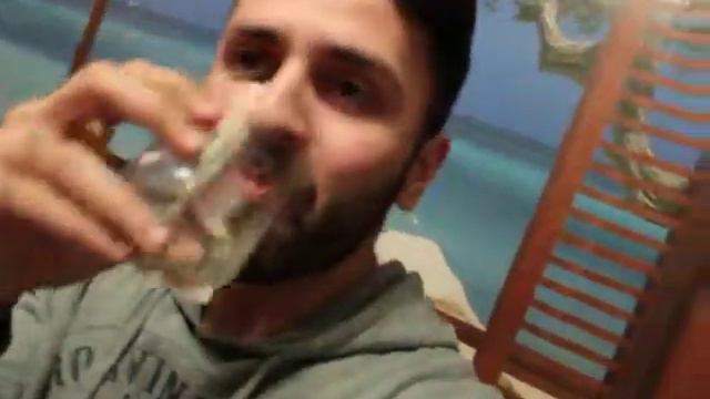 люби меня люби)))