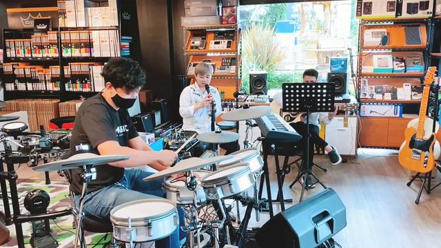 พิง - ธนนท์ (cover) Sennheiser xs-1 test смотреть онлайн