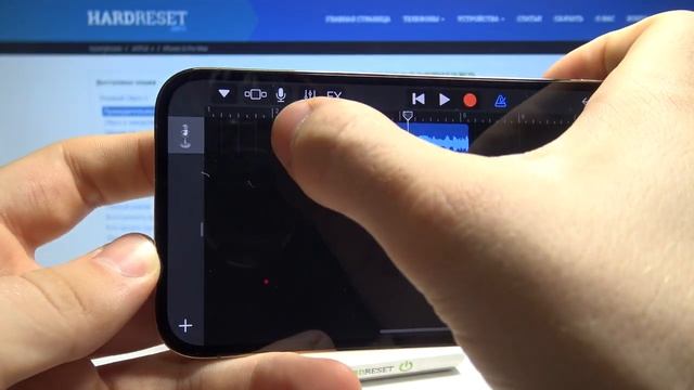 Как поставить свою музыку на звонки на iPhone 12 Pro Max? / Смена рингтона на iPhone 12 Pro Max смотреть онлайн