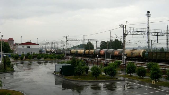 НАС 100!!!Дождливый день на ст.Белово смотреть онлайн