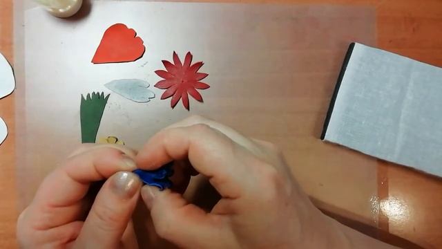 Мастер класс. Броши из кожи. Обработка лепестков при помощи бульки-пяточки смотреть онлайн