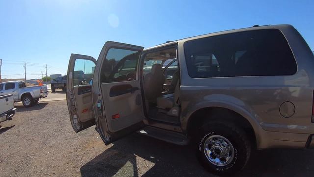 2005 Ford Excursion Limited 4X4 V10 SUV At WWW.PRICEDRIGHTAUTOSALES.COM 2020 W DEER VALLEY RD PHX A смотреть онлайн