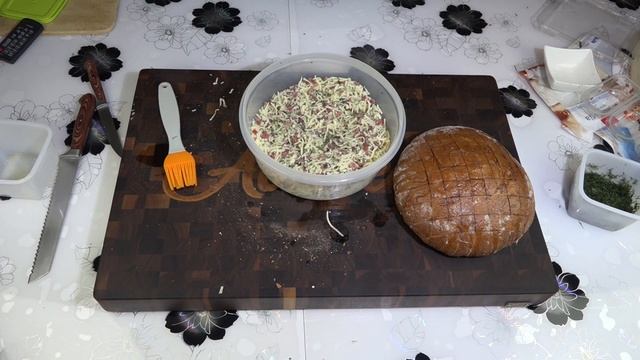 КАК СДЕЛАТЬ ИЗ ХЛЕБА СУПЕР БЛЮДО смотреть онлайн