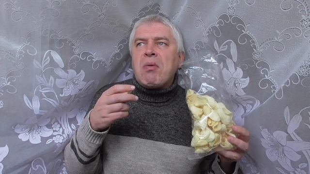 У меня картофельные чипсы. Я кушаю чипсы смотреть онлайн