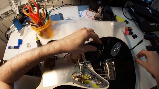 Бюджетное ноу-хау: быстрая замена пикгарда без пайки смотреть онлайн