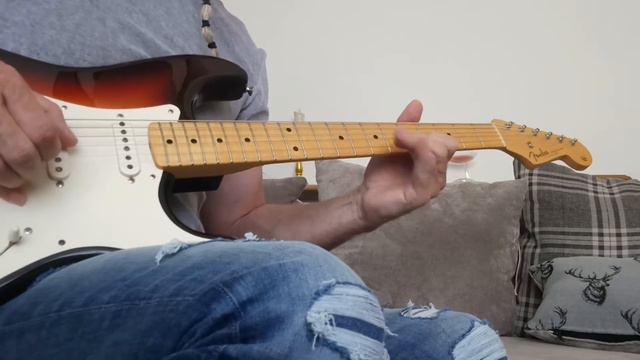 Fender Masterbuilt Stratocaster Mark Kendrick смотреть онлайн