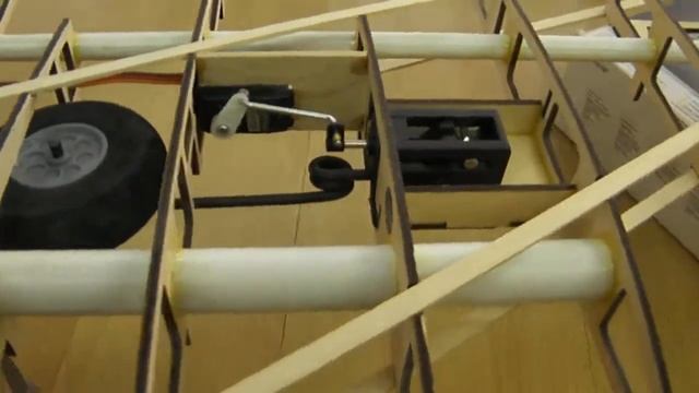 FPV Носитель. Работа ретрактов крыла смотреть онлайн
