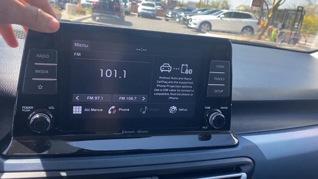2021 Kia Seltos S смотреть онлайн