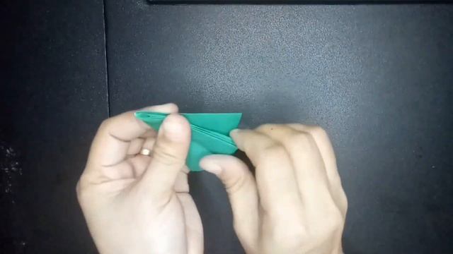 DIY PAPER LEAVES / ORIGAMI LEAVES / LOTUS LEAVES MAKING WITH PAPER смотреть онлайн