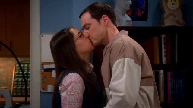 The Big Bang Theory S07E19 7 "Суслика видишь? -" "А она есть" :) смотреть онлайн