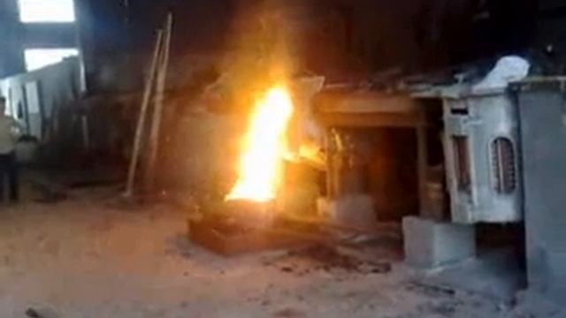 ALUMINUM SHELL INDUCTION MELTING FURNACE алюминиевая индукционная печь смотреть онлайн