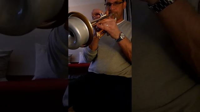 Mack The knife trumpet смотреть онлайн