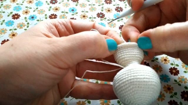 мастер класс кукла крючком "малышка Виолетта"( вяжем тело) Doll crochet "baby Violetta" (knit body смотреть онлайн