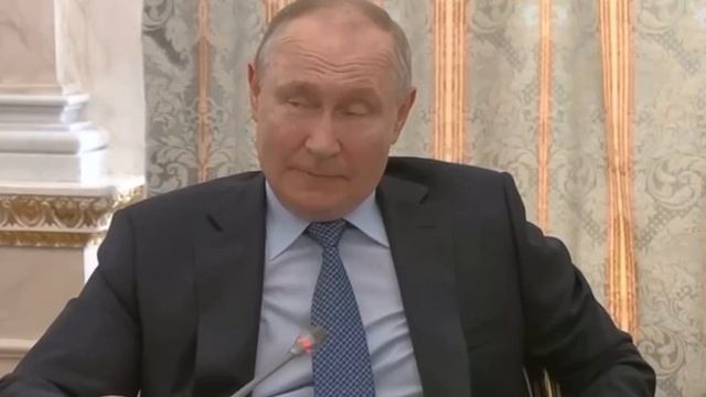 «У нас в армии поднимаются, кто подлизывает – как это исправить?»