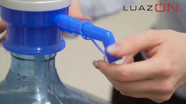Помпа для воды Luazon, механическая, малая, под бутыль от 11 до 19 л, голубая 1430085 смотреть онлайн