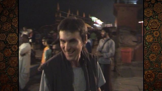 VARANASI Ghats. Ganga Aarti Церемония. Священный город Шивы INDIA 100 смотреть онлайн