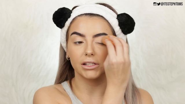 W33D MAKEUP!? TESTING MAKEUP REVOLUTION SATIVA COLLECTION! FIRST IMPRESSIONS + MACRO CLOSE UPS! смотреть онлайн