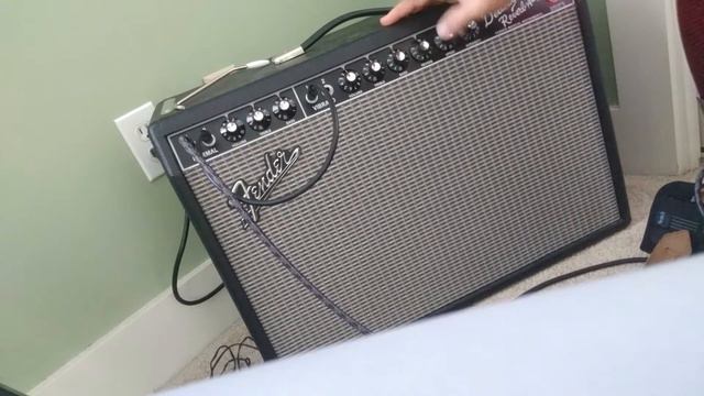 A little Fender Deluxe Reverb HACK! смотреть онлайн