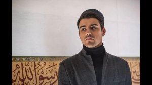 КАКУЮ ДЕВУШКУ КИРИЛЛ ДЫЦЕВИЧ СЧИТАЕТ ЖЕНСКИМ ИДЕАЛОМ .БРАК И РАЗВОД С ИЗВЕСТНОЙ АКТРИСОЙ СТАРШЕ ЕГО