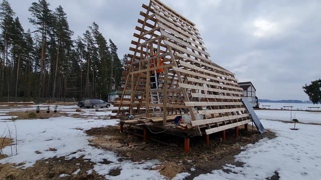 Строим треугольный домик..Мы строим базу отдыха своими руками.Jūras ērglis. ( МОРСКОЙ ОРЕЛ ) смотреть онлайн