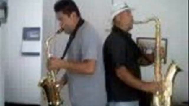 EL MANDILON ALEX REY Y SU ORQUESTA TOCANDO EN VIVO VIDEO FOTO смотреть онлайн
