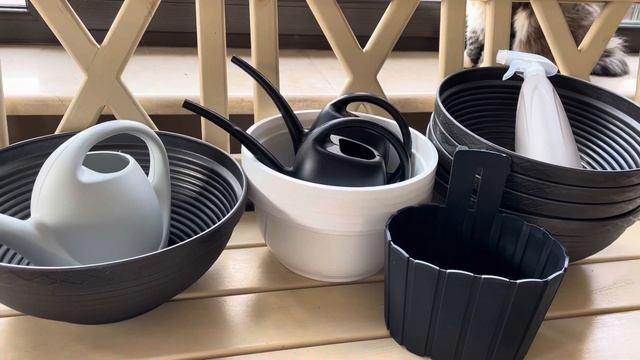 ГДЕ ЗАКАЗАТЬ ЦВЕТОЧНЫЕ ГОРШКИ И ЛЕЙКИ? ПОСЫЛКА ОТ «ФЛОРАМАКС»!