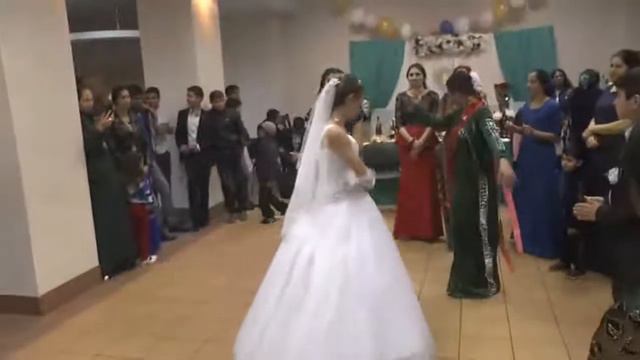 Свадьба Пава и Василиса 21.11.20 смотреть онлайн