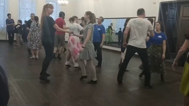 Вальс Тюльпаны из Амстердама смотреть онлайн