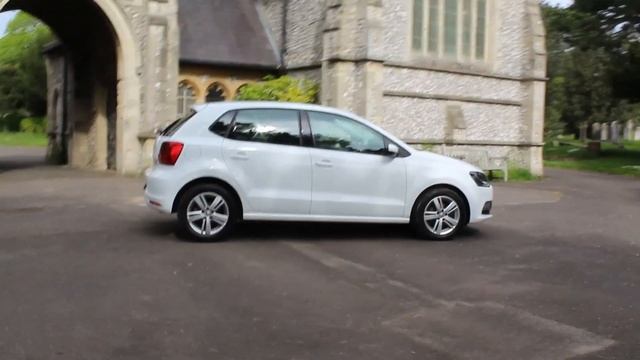 Volkswagen Polo 1.2 TSI BlueMotion Tech Match Euro 6 смотреть онлайн
