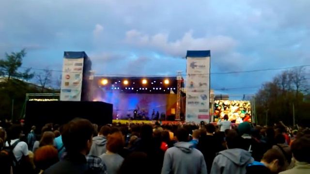 Танцы Минус - Половинка @ Весна УПИ, Екатеринбург, 9.05.2012 смотреть онлайн