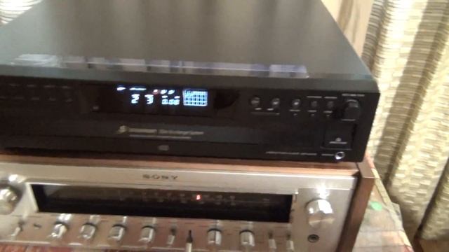 Video 2: Sony Stereo Receiver STR7055A with Sony 5 Disc CD Player. Old meets new! смотреть онлайн