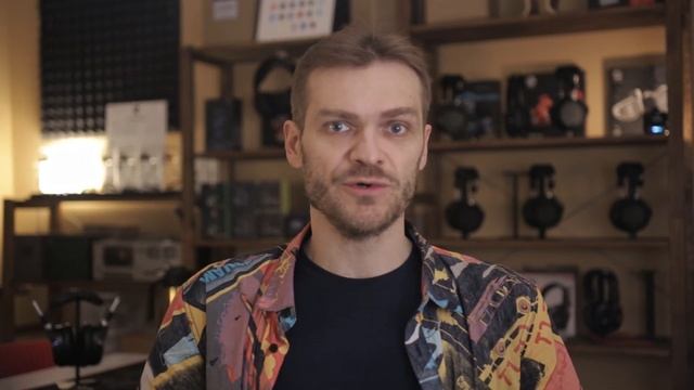 Sennheiser Momentum 4. Необоснованно дорогое барахло.