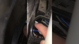 Как заменить противотуманную лампочку на Мазда 6 2007