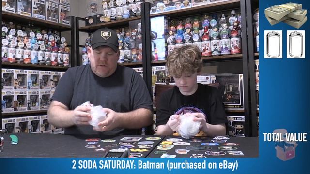 IS SOMETHING SHADY GOING ON HERE?!?!?! Batman Funko Sodas смотреть онлайн