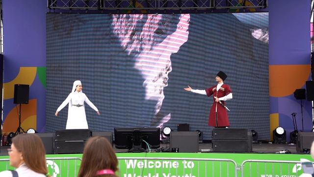 Концерт студентов творческих вузов в рамках программы Всемирного фестиваля молодежи смотреть онлайн